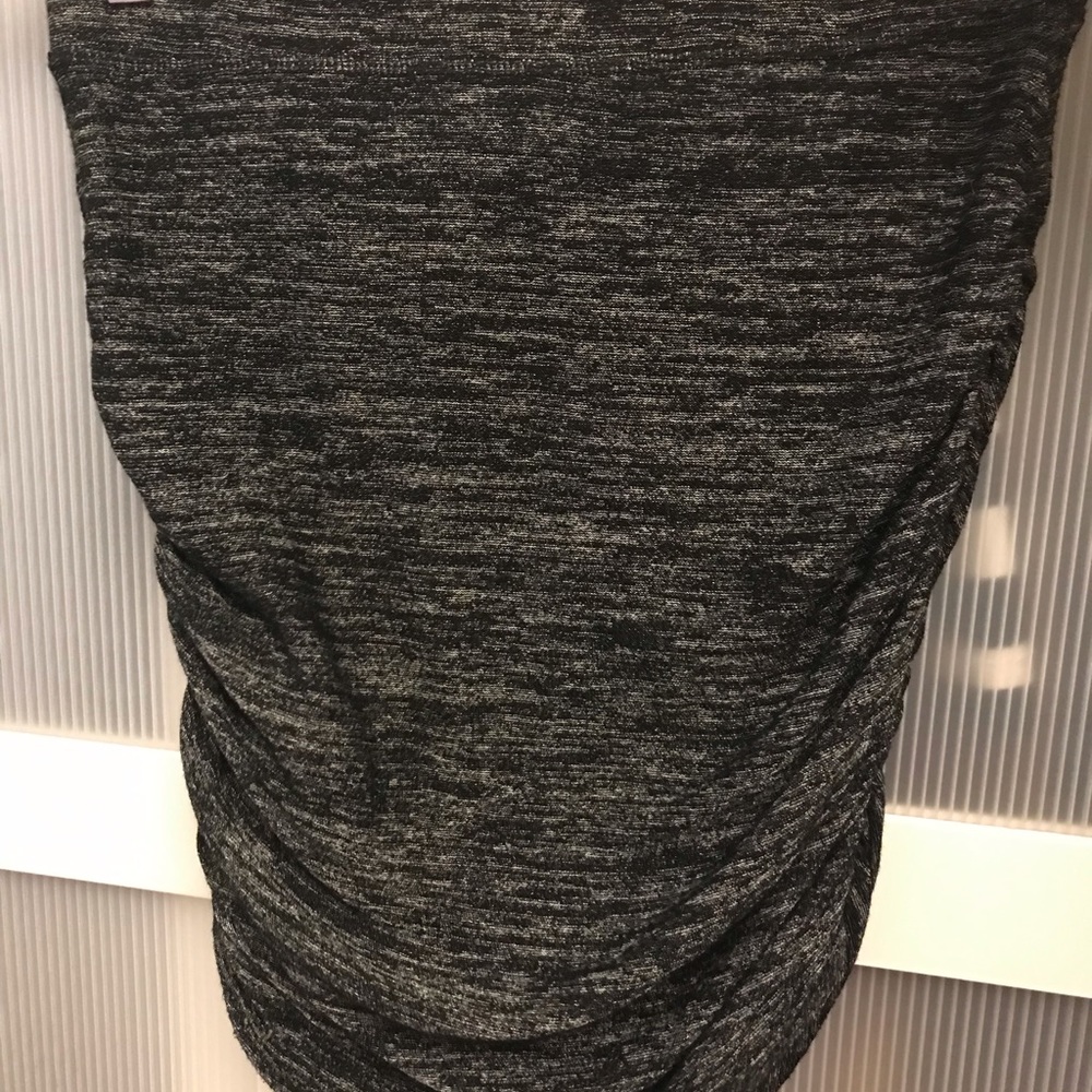 Gap Skirt - Picture 2 of 2